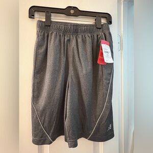 Men’s Small training shorts NWT